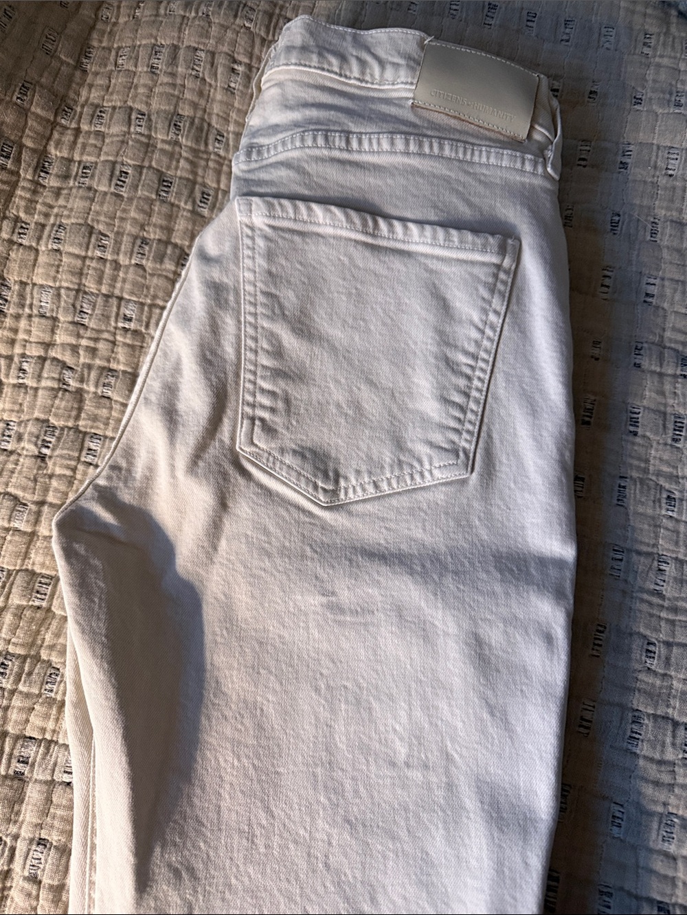 Citizens Of Humanity Isola jeans
Cream size 29